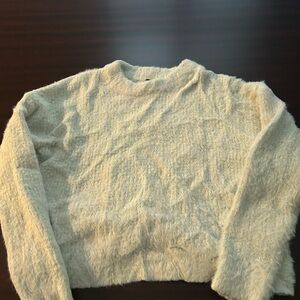 Cozy Women's Sweater in Cream